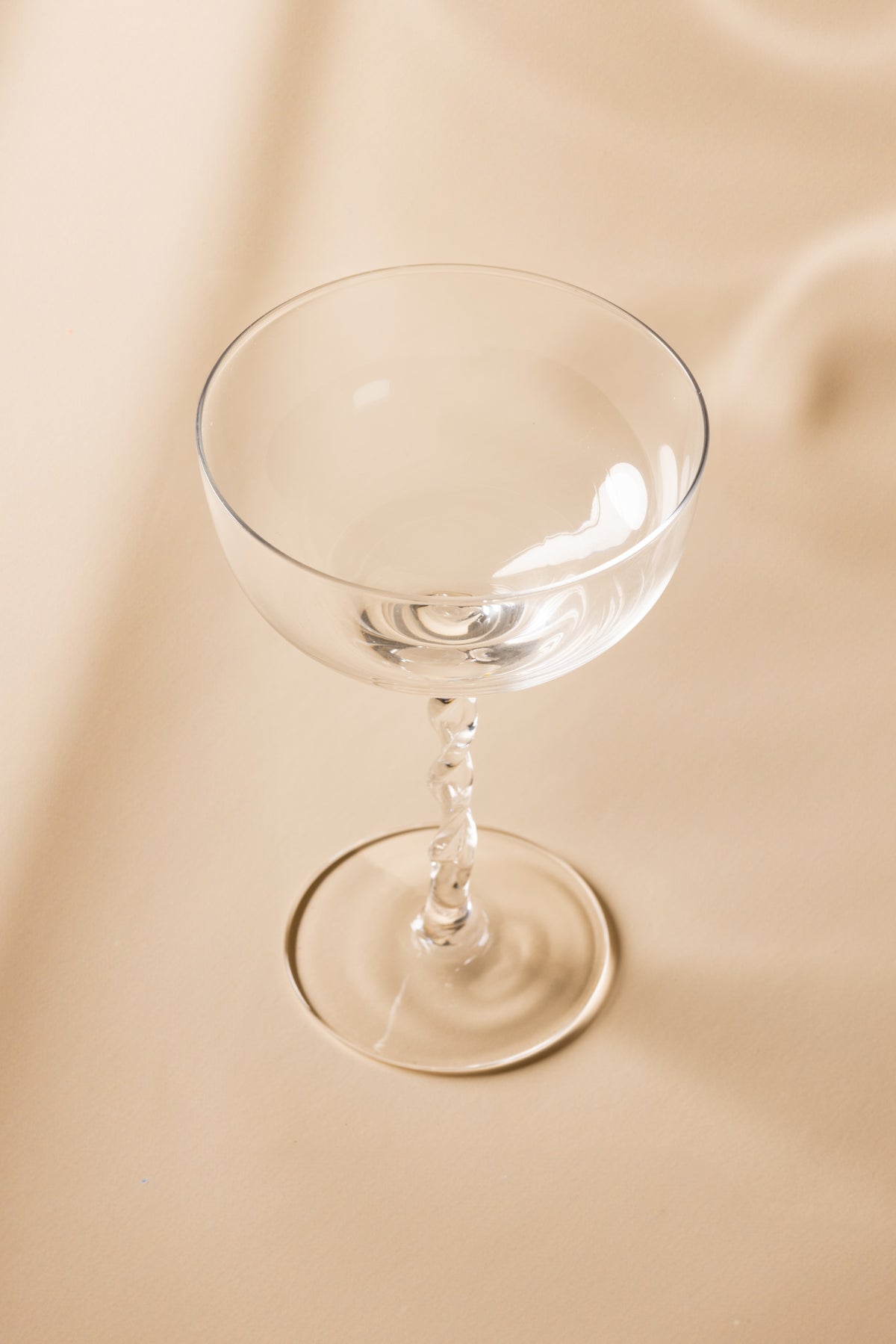 Dawn Coupe Glasses